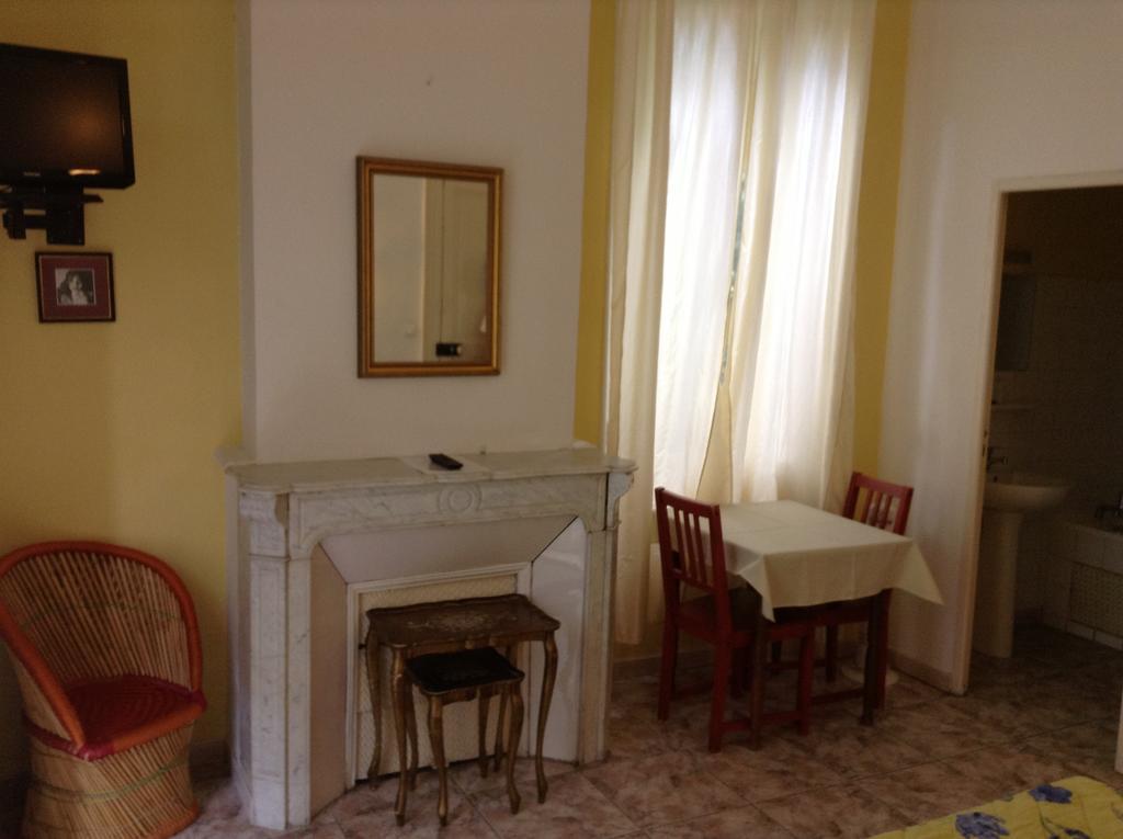 Hotel Acapulco Μονπελιέ Εξωτερικό φωτογραφία